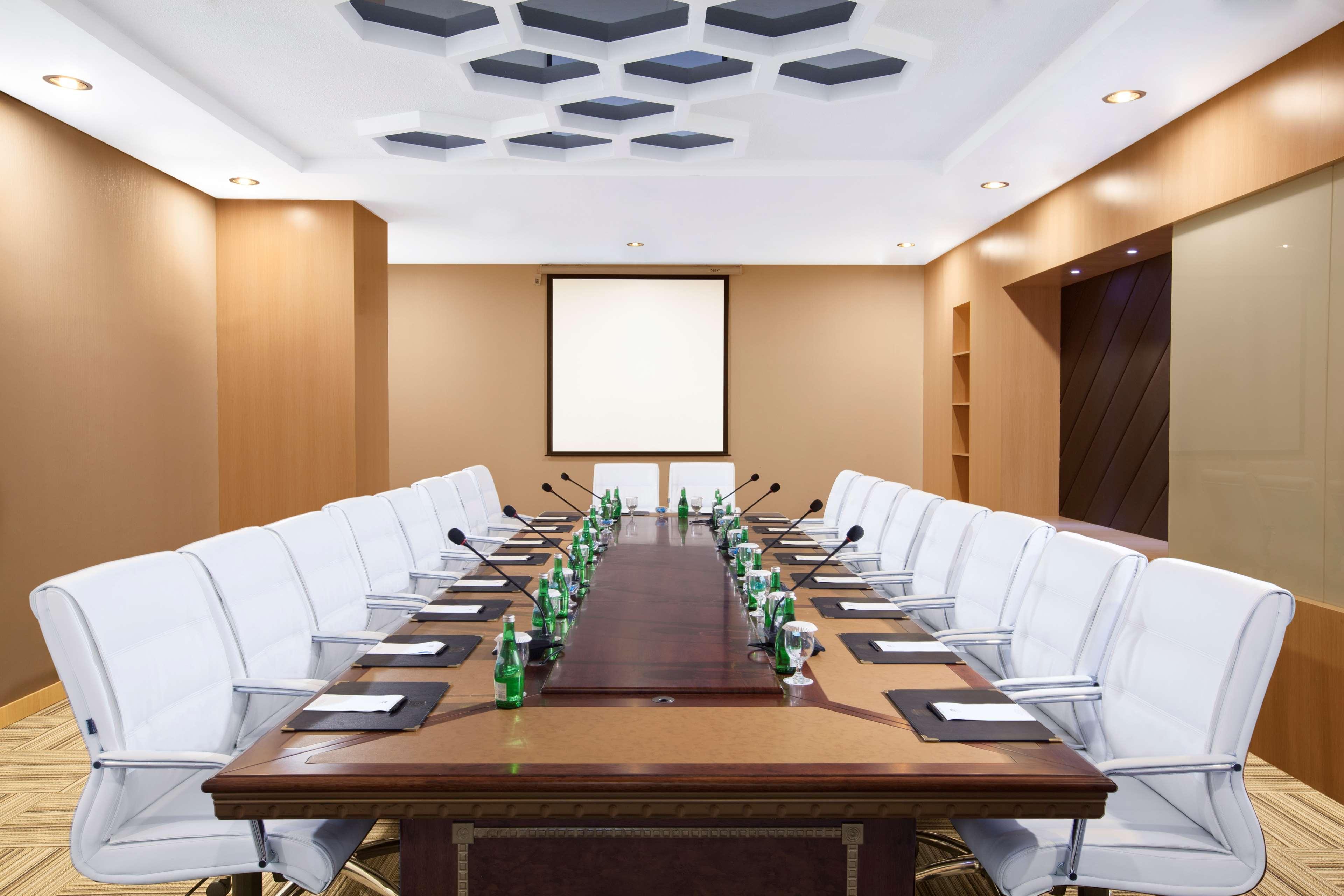 ג'קרטה Best Western Premier The Hive מראה חיצוני תמונה